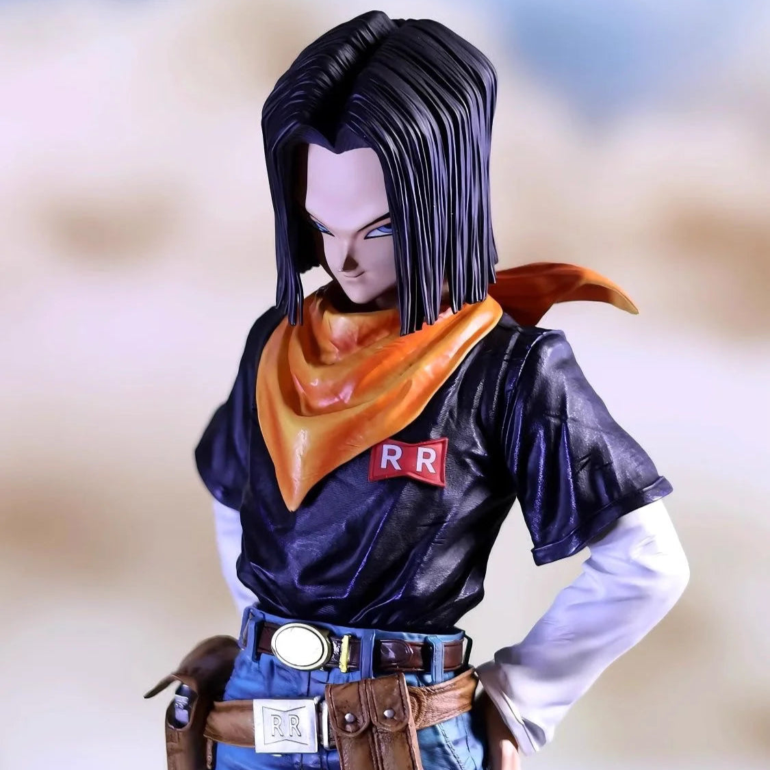C-17 (Android 17) - 30 cm