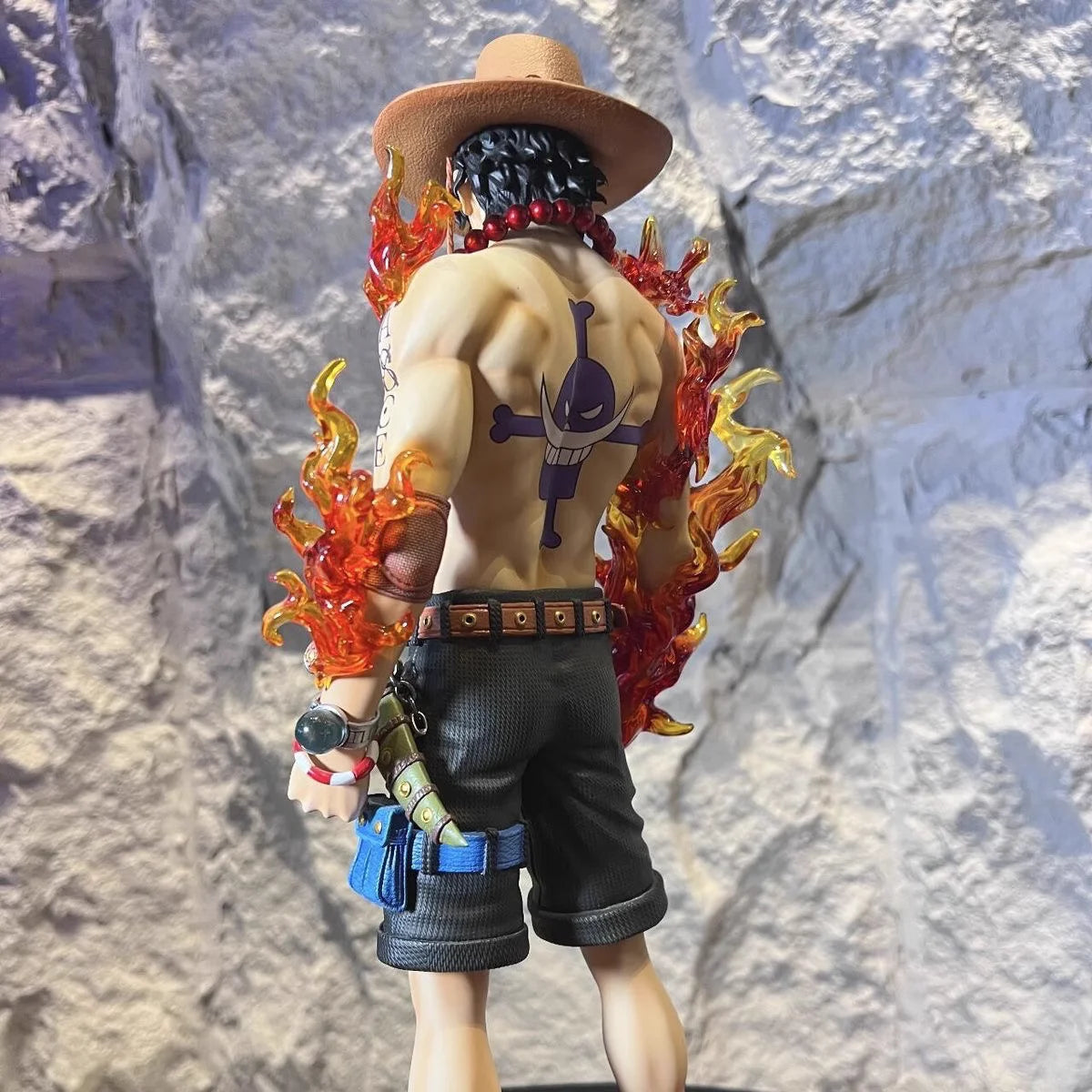 Portgas D. Ace - 43 cm